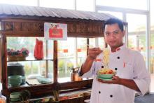 Harris Hotel Batam Centre Promo Live Cooking "Mie Kocok dan Mie Pad Thai"